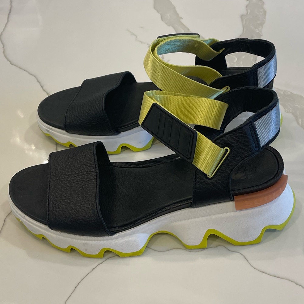 SOREL Women's Kinetic Sandals